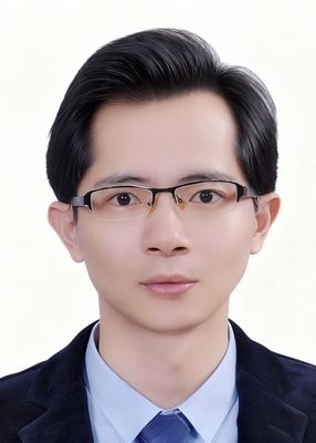 张旭龙